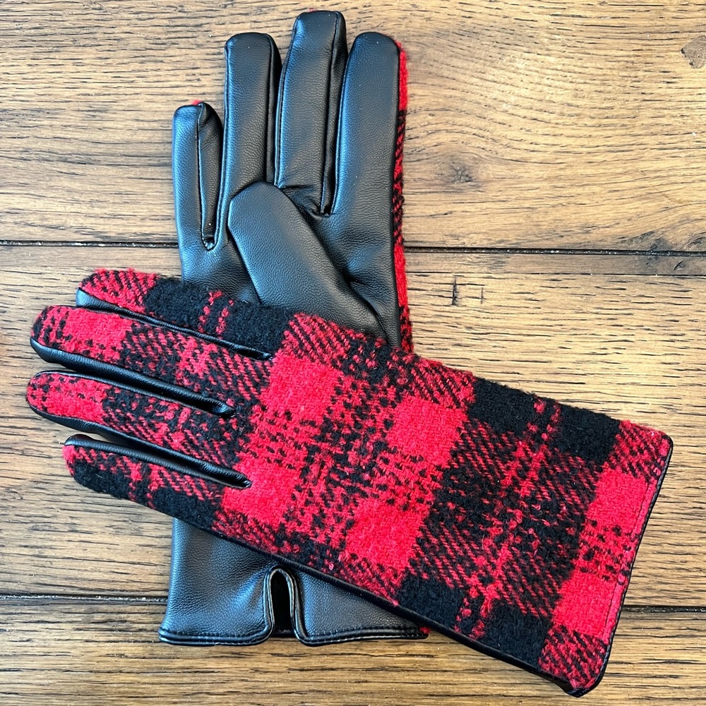 Mud Pie Ladies Gloves w/faux Fur Lining